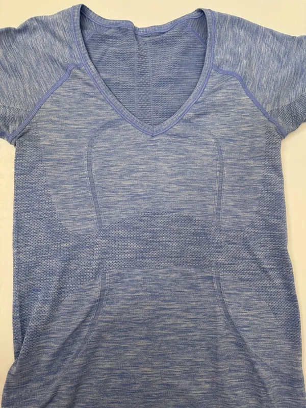 Lululemon Run: Swiftly Tech V Neck Heathered Lullaby Blue Size 6 - Image 13