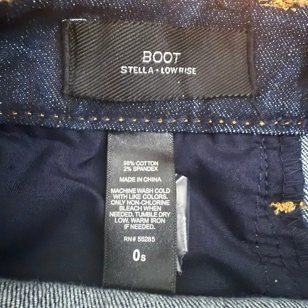 Women’s Express Jeans Size 0 Short Boot Cut Stella Low Rise Dark Wash Denim - Image 6