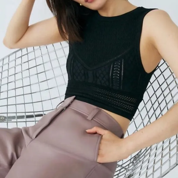 Babaton Aritzia Pointelle Stitch Stretch Sleeveless Tank Top‎ Black Size XXS - Image 3
