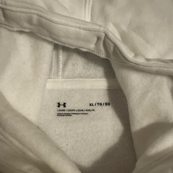 Mens Athletic Hoodie ✦ Open To All Offers ✦ Bundle Measurements: Used Excellent Quality. Men's UA American Flag Freedom Durable Hoodie Size XL Loose White ——— TAGS ——— #Sweater #Hoodie #UA #Fall #Athletic - Image 4