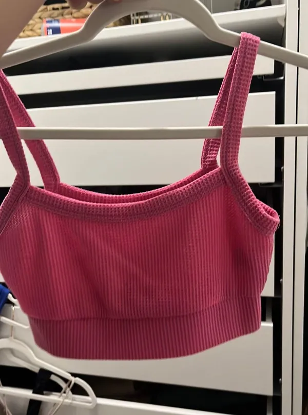 Pink crop top - Image 2