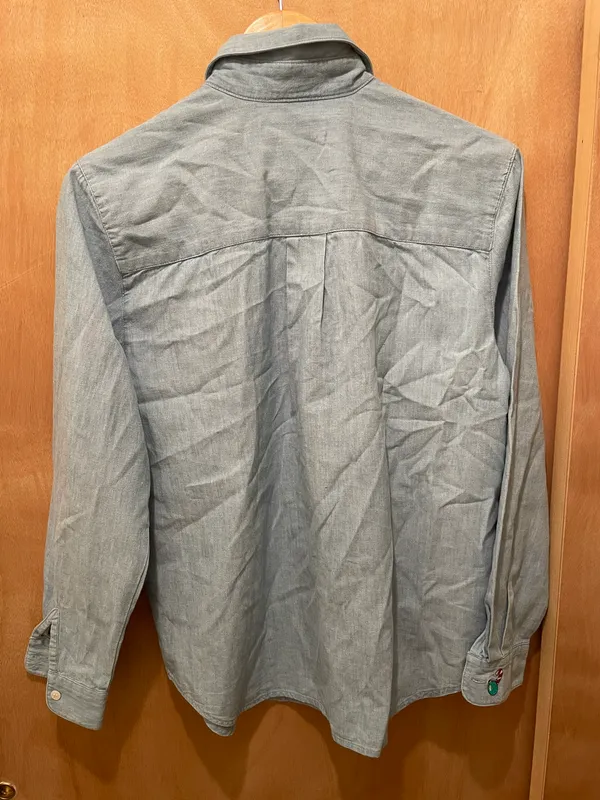 Vintage Christmas holiday stocking embroidered light wash denim shirt size small - Image 8