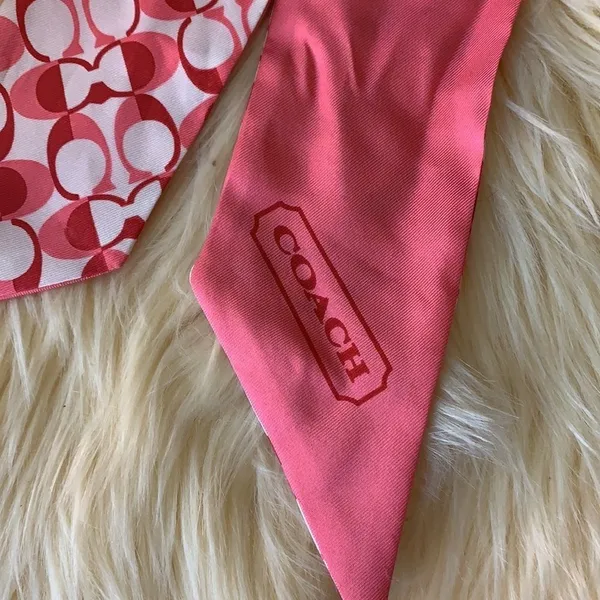 Coach Signature Scarf - Image 2
