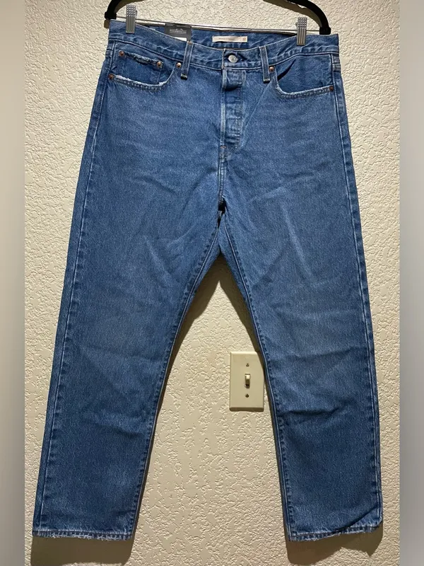 Levi’s NWT Wedgie Straight Leg High-Rise Jeans in Blue Size 32 - Image 5