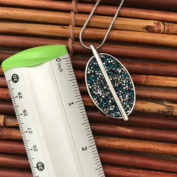 Kenneth Cole Silver Tone Necklace - Image 6