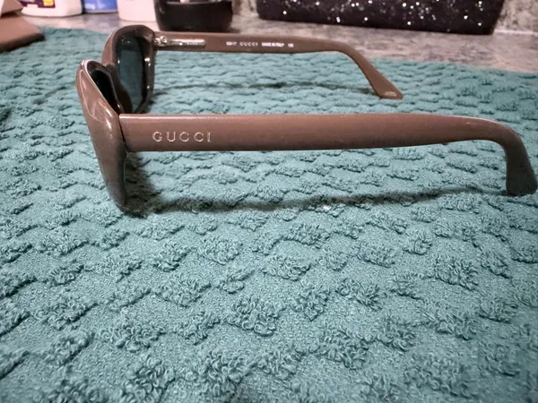 Gucci Sunglasses - Image 3