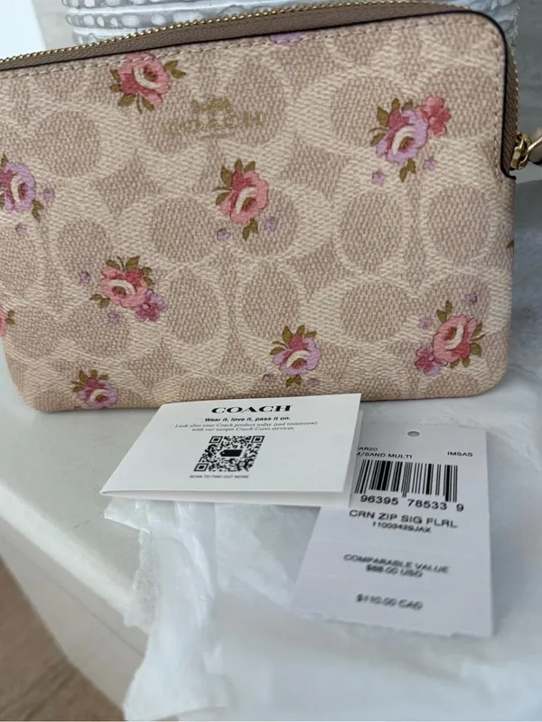 Coach Corner Zip Wristlet In Signature Canvas With Floral Print - Image 7