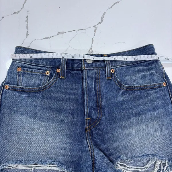 Levis Denim Shorts Womens Size 27 Distressed Jean Blue - Image 2