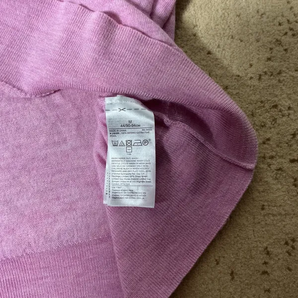 Banana Republic Merino Wool Short Sleeve Sweater Womens M Purple Tipped Pocket - Image 5