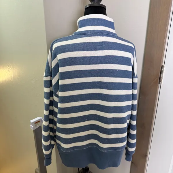 American Eagle Women’s Big Hug Henley Sweatshirt Blue Breeze‎ Stripe Coastal XS - Image 3