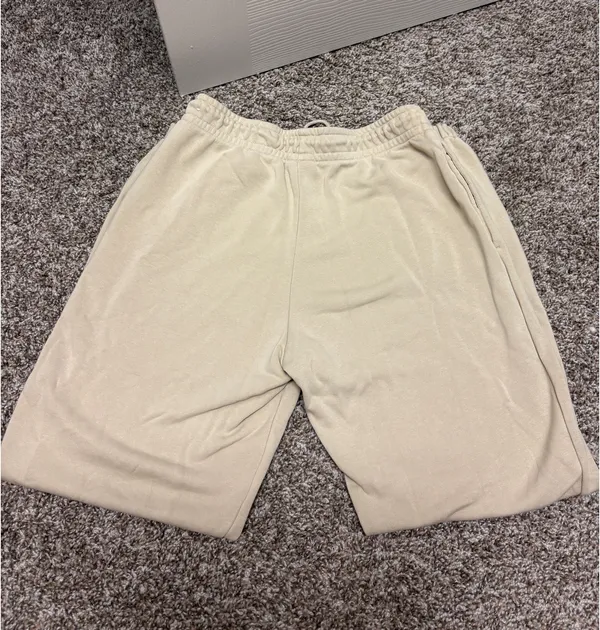 Women’s Nike Jogger Sweatpants - Image 3