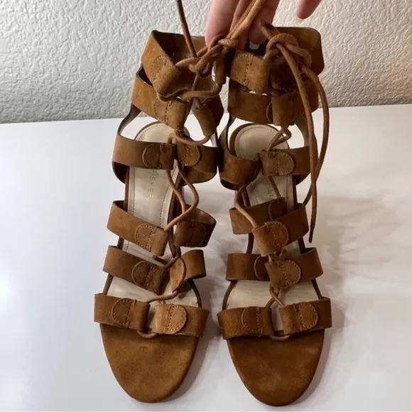 Marc Fisher Paradox Gladiator‎ Lace Tie Sandals Size 6.5 Boho Lace Up strappy - Image 3