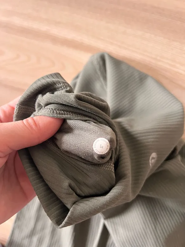 Lululemon Align High-Rise 25" ribbed olive green - Image 5