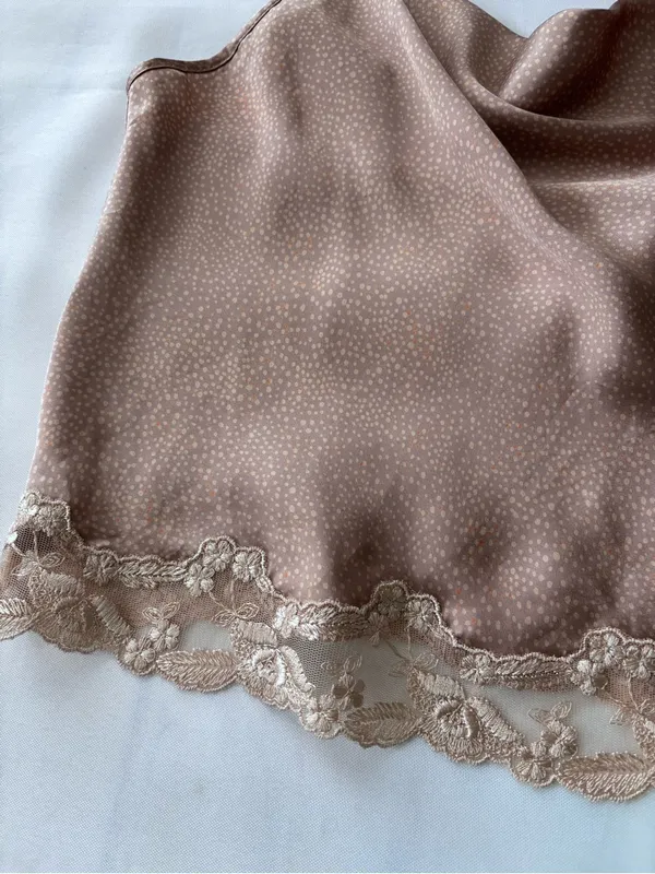 Vintage Victoria's Secret Y2K Satin Cowl Neck Cami Top Lace Trim Mauve Size L - Image 3