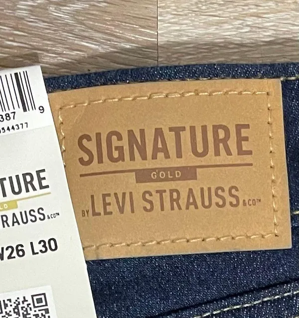 Levi's Bootcut Jeans - Image 7
