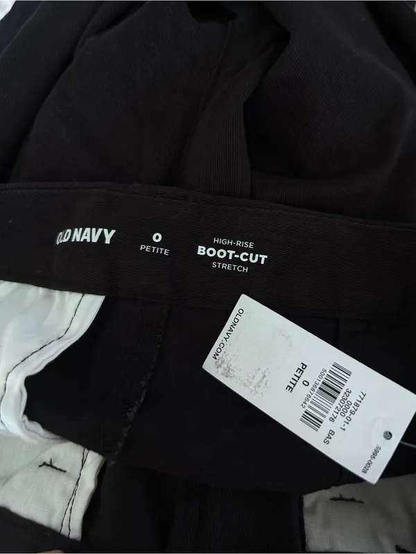 NWT Old Navy Black High Rise Bootcut Stretch Pants Size 0 Petite - Image 5