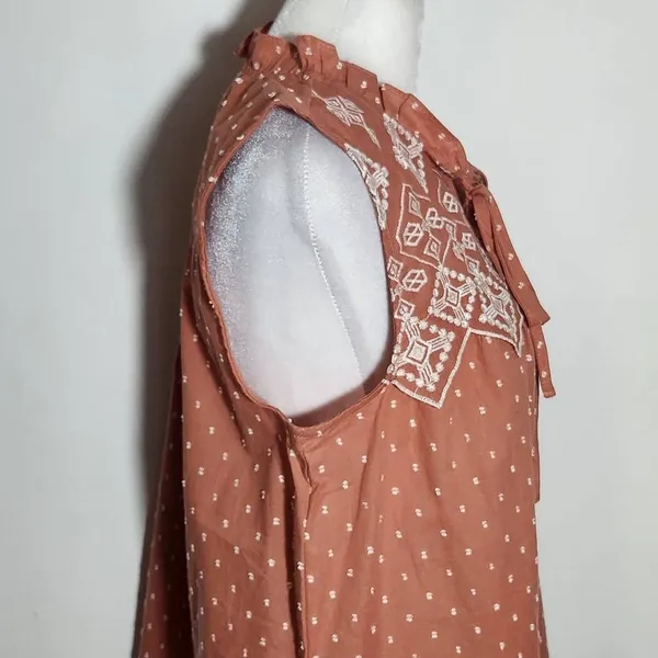 Mine Terra Cotta Sleeveless Blouse with Embroidered Details NWOT Size Large - Image 5