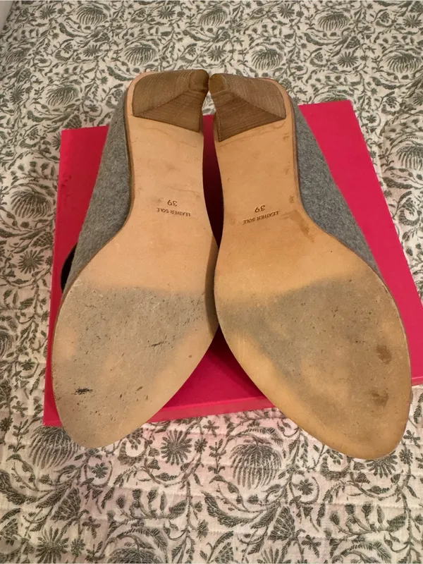 Plenty by Tracy Reese Gray Wool and Brown Leather Cap-Toe Heels - Image 4