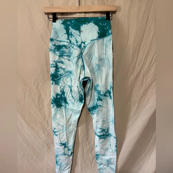 Balance athletica leggings - Image 2