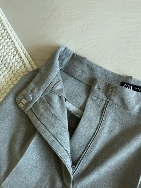 Zara grey trouser pleated shorts XS - Image 5