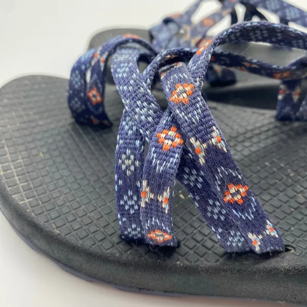 Chaco Navy Blue Aztec Print Strappy Sandals Gorpcore Hiking Women's size 7 - Image 8