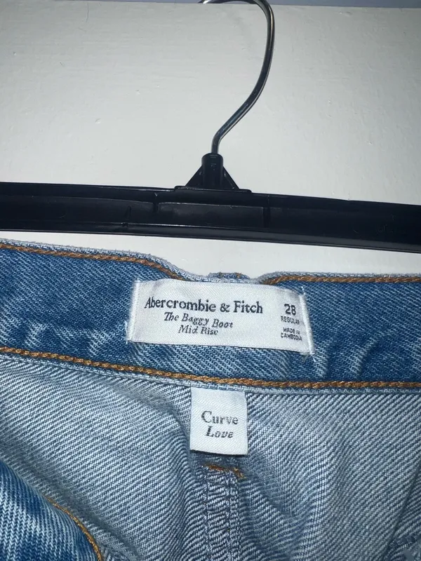 Abercrombie & Fitch Curve Love Baggy Bootcut Jeans - Image 2