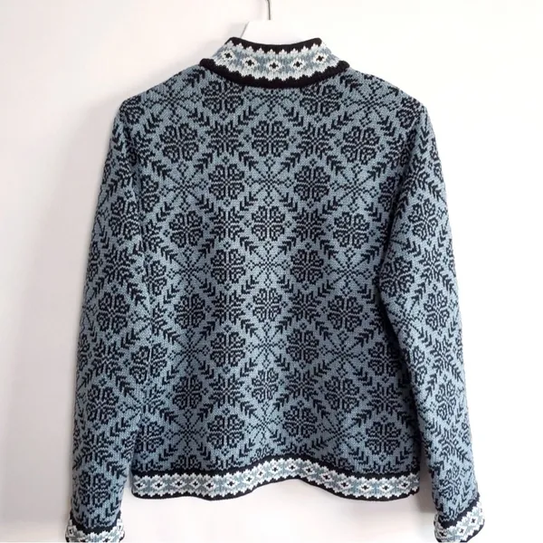 L.L BEAN Bean Cardigan Sweater Womens Small Norwegian Zip Up Snowflake - Image 2