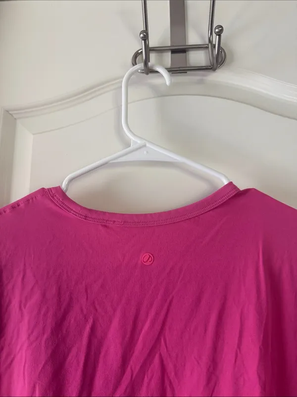 CRZ YOGA Short Sleeve Crew Tee in Hot Pink / E17 - Image 3