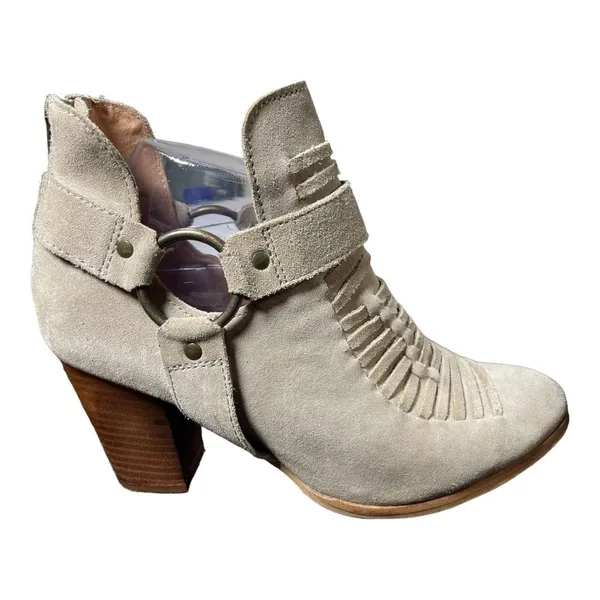 SEYCHELLES 'Impossible' Sand Suede
Leather Ankle Booties 9.5 - Image 8