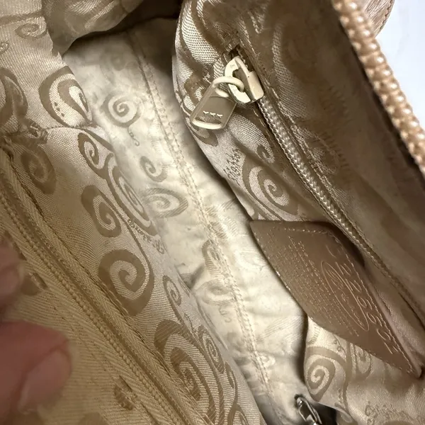 Vintage‎ BRIGHTON Leather Latte Vivica Zip Top Hobo Bag w/Silvertone Accents - Image 10