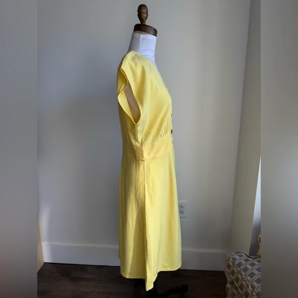 LOFT BUTTER YELLOW BUTTON FLARE MINI DRESS V NECK BUTTON DOWN SIZE 8 - Image 4