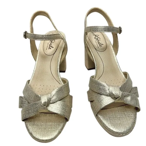 LifeStride Lucky Gold Metallic Platform Block Heel Sandals 6M Champagne - Image 3