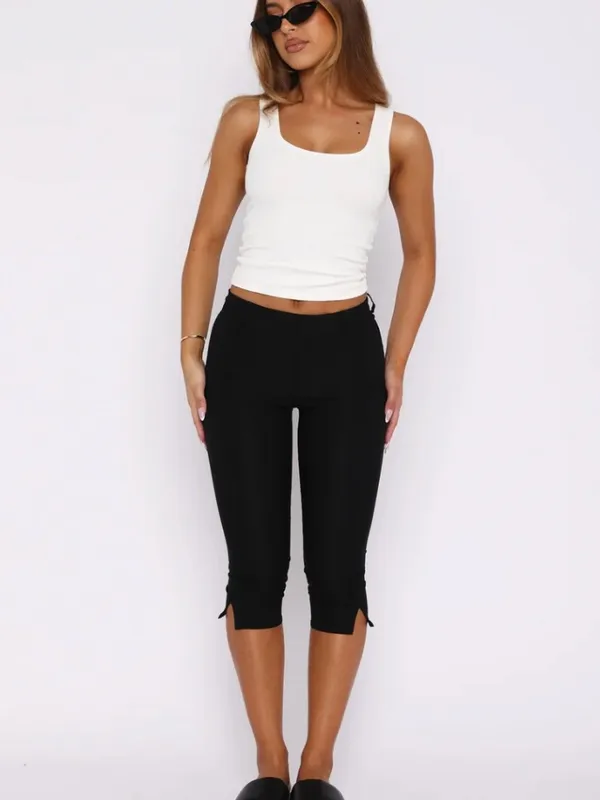 White Fox Day For It Capri Pants Black Small $60 - Image 2