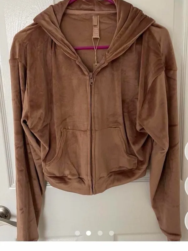SKIMS Cropped Zip Hoodie size S - Image 3