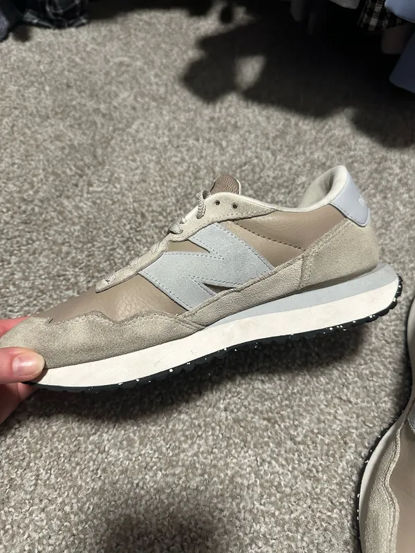 Women’s New Balance 237 Sneakers - Image 3