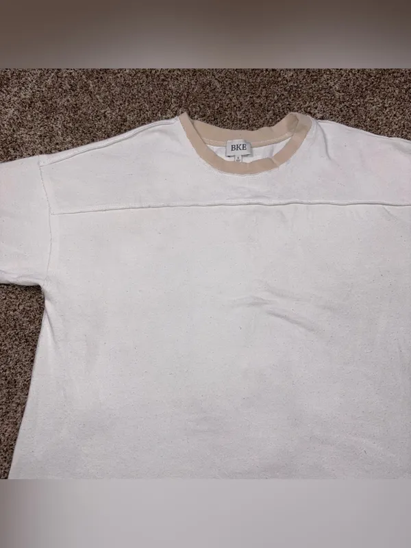 BKE Women’s Oversized Tee with Trim Short Sleeve - Image 10