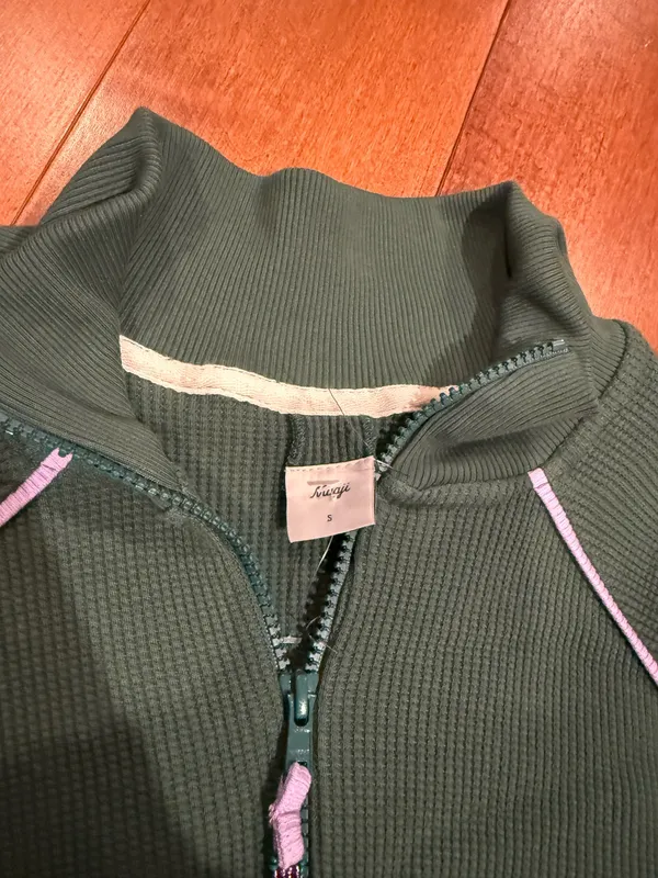 Anthropologie Maaji Shamrock Sunny Days Sweater and short waffle set - Image 8