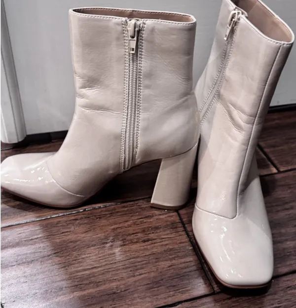 Steve Madden 'Taryn' Nude Patent Square Toe Block Heel Ankle Boots - Image 8
