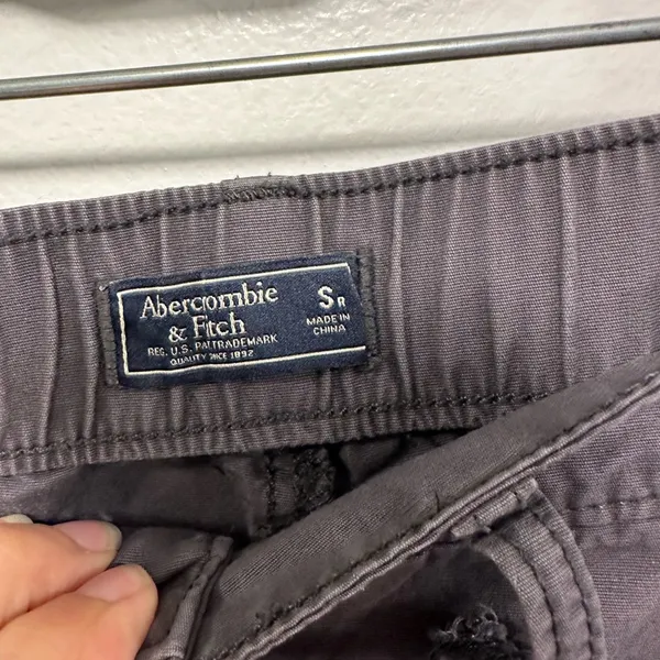 Abercrombie and Fitch, cargo pants! Casual pants in a women's size small regular! - Image 2