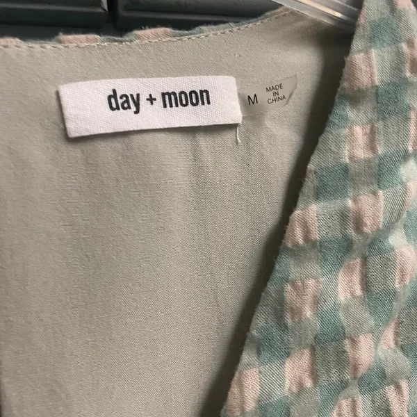 Day + Moon Womens Size Medium Seersucker Plaid Romper Wrap Skort - Image 3