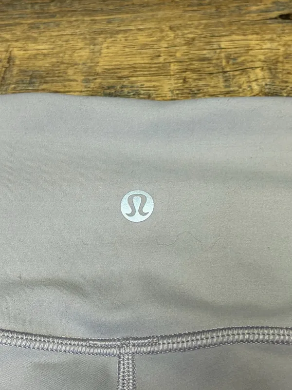 Lululemon Forget The Sweat Tight Legging 25" Dark Chrome Women's 6 Athletic - Image 12