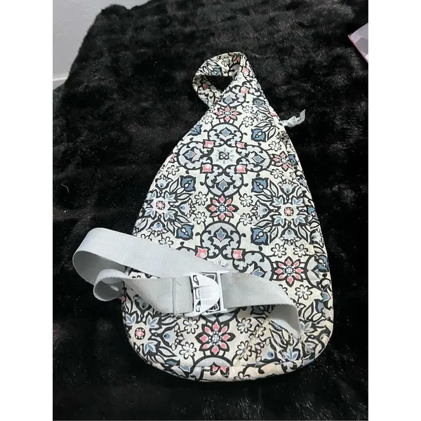 Vera Bradley ~ "Lisbon Medallion" ~ Essential Sling Backpack - Image 4
