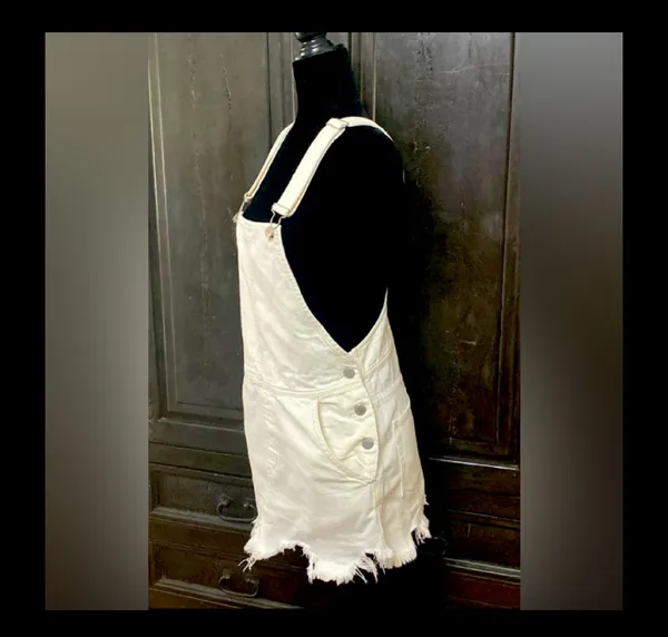 Free People Off white/ cream Crossback Skirtall - size medium (W2) - Image 2