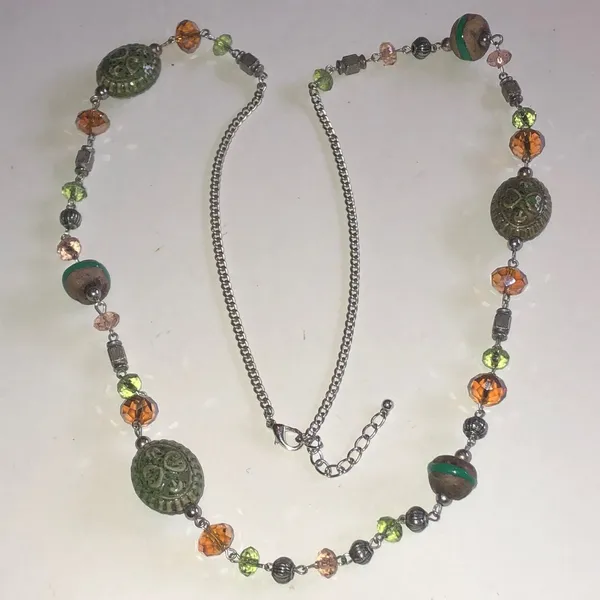 Beaded Green Ceramic and Orange Boho Chic Necklace - Image 2