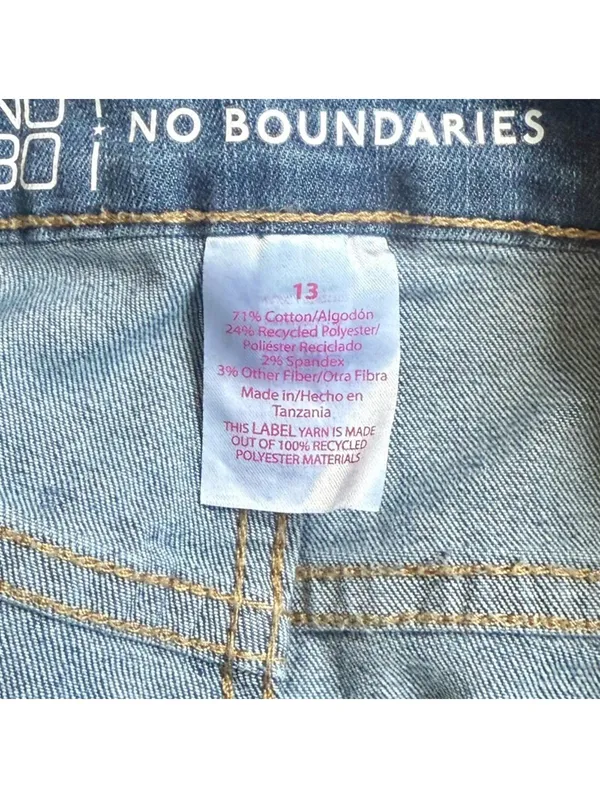 No Boundaries Denim Blue Women's Super Curvy Mom Shorts - Image 5