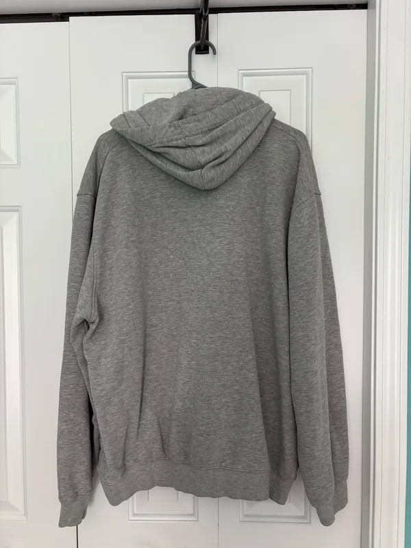 Nike Gray Hoodie - Image 3