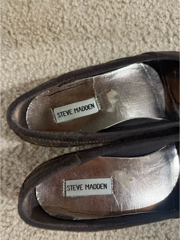 VINTAGE Steve Madden Flats - Image 2