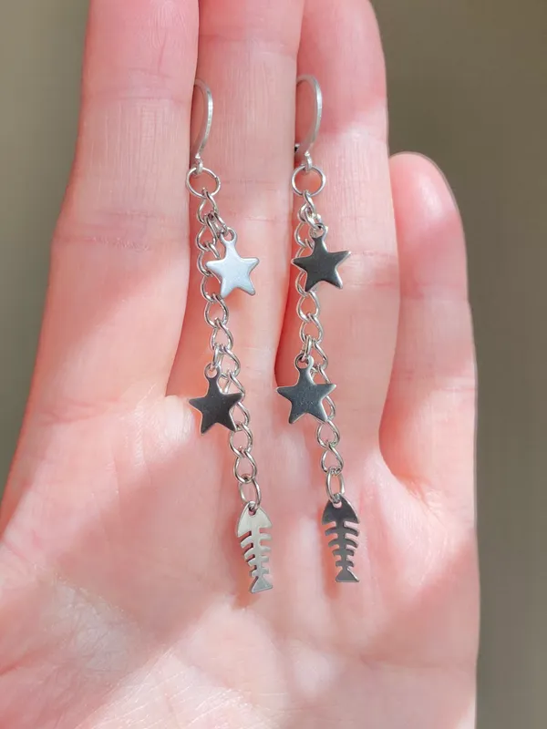 fish bone & star fully stainless steel unique funky dangle earrings🌀🐟💙⭐️ - Image 4