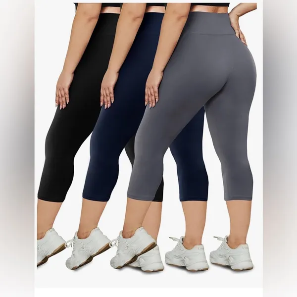 Amazon Grey capris size large/ xl Gray - Image 2