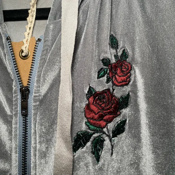 NWT POL Gray Velvet Valeur Embroidered Rose Hoodie Sweatshirt Women's size Large - Image 3